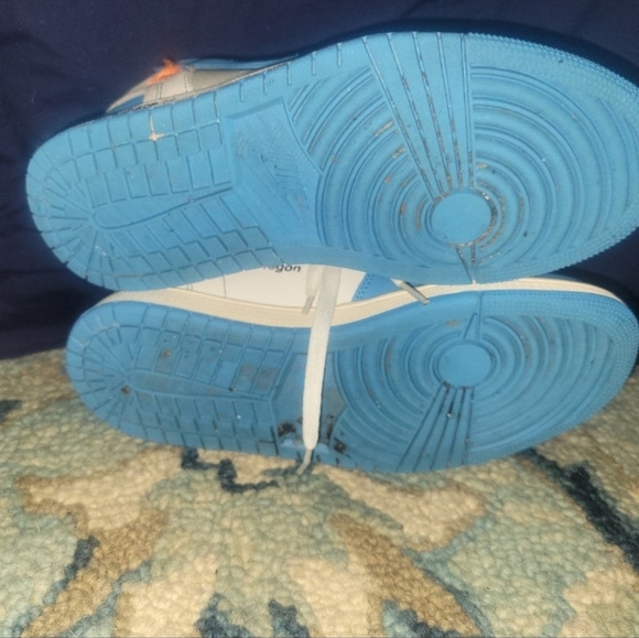 NIKE Air Jordan Retro UNC OFF-WHITE SIZE 7 Blue - Picture 8 of 10